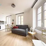 Corridoni 3b Tirabora Short Rent Daire *