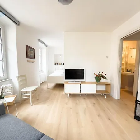 Corridoni 3b Tirabora Short Rent Daire Trieste