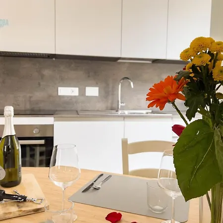 Corridoni 3b Tirabora Short Rent Apartamento *