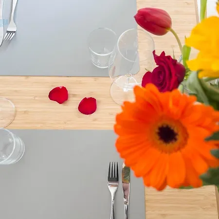 Corridoni 3b Tirabora Short Rent *