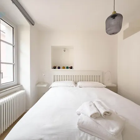 Corridoni 3b Tirabora Short Rent Triëst